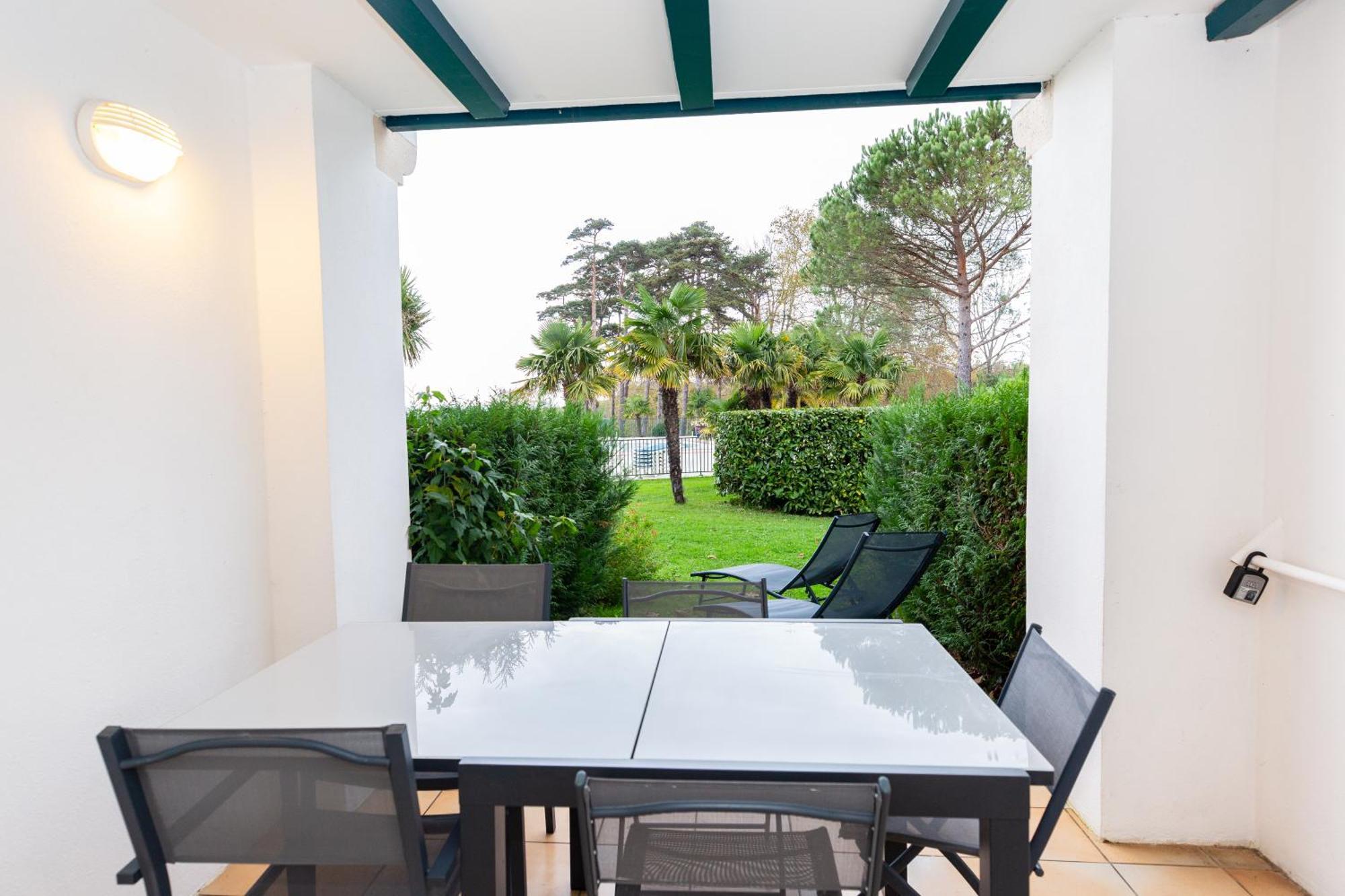 Atlantic Selection - Domaine De Bordaberry - Terrasse & Superbe Piscine Lägenhet Urrugne Exteriör bild